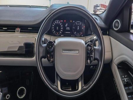 2020-Land-Rover-Range-Rover-Evoque-20-D-First-Edition-132kW-D180_16