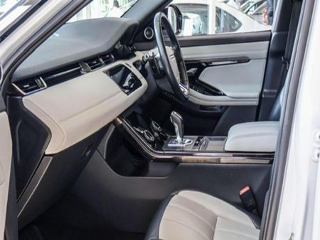 2020-Land-Rover-Range-Rover-Evoque-20-D-First-Edition-132kW-D180_20