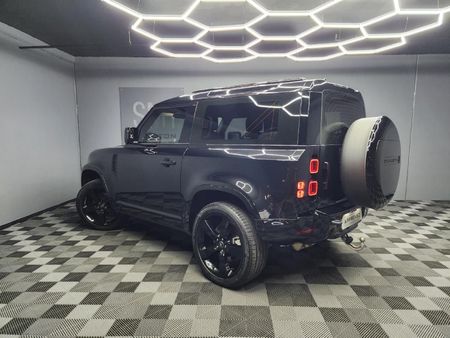 2023-Land-Rover-Defender-90-D300-SE-X-Dynamic-221kW_7