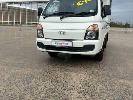 2016-Hyundai-H100-Bakkie-26D-Dropside_0