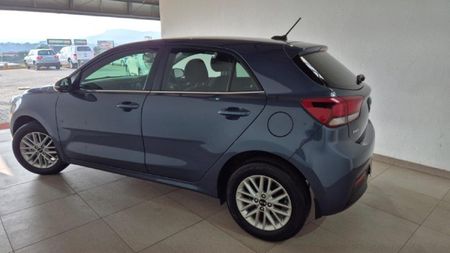 2020-Kia-Rio-14-EX-5-dr_12