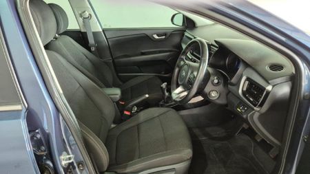 2020-Kia-Rio-14-EX-5-dr_17