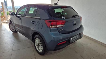 2020-Kia-Rio-14-EX-5-dr_3