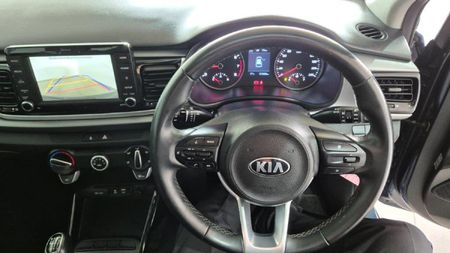 2020-Kia-Rio-14-EX-5-dr_4