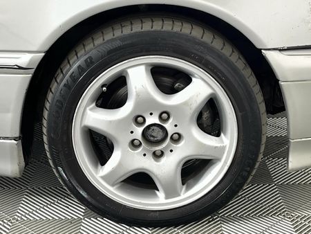 1999-Mercedes-Benz-C-Class-C-230-Kompressor-Sport_3