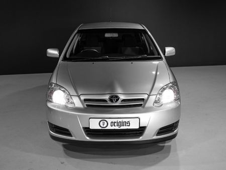 2005-Toyota-RunX-140i-RS_3