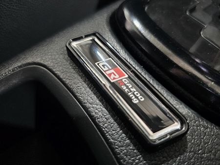 2022-Toyota-Hilux-28-GD-6-GR-S-4x4-Auto-Double-Cab_10