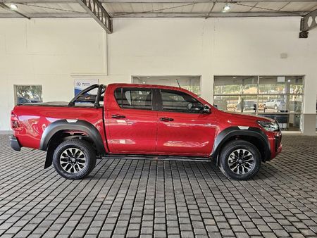 2022-Toyota-Hilux-28-GD-6-GR-S-4x4-Auto-Double-Cab_28