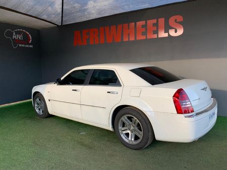 2006-Chrysler-300C-57-Hemi-V8-Auto_3