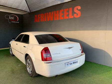 2006-Chrysler-300C-57-Hemi-V8-Auto_5
