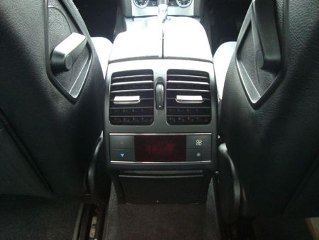 2008-Mercedes-Benz-C-Class-C-350-Elegance-Auto_10
