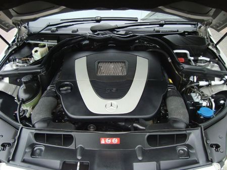 2008-Mercedes-Benz-C-Class-C-350-Elegance-Auto_15