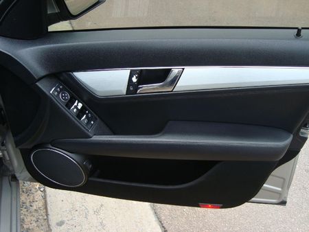 2008-Mercedes-Benz-C-Class-C-350-Elegance-Auto_8