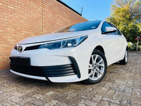 2020-Toyota-Corolla-Quest-18-Prestige-Auto_0