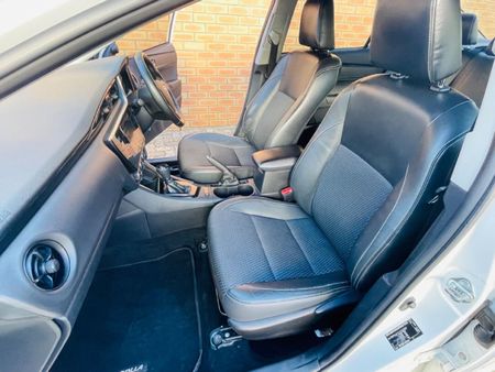 2020-Toyota-Corolla-Quest-18-Prestige-Auto_14