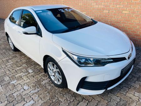 2020-Toyota-Corolla-Quest-18-Prestige-Auto_17
