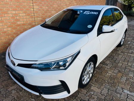 2020-Toyota-Corolla-Quest-18-Prestige-Auto_4