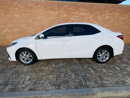 2020-Toyota-Corolla-Quest-18-Prestige-Auto_5