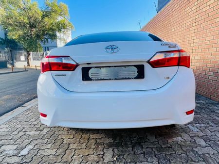 2020-Toyota-Corolla-Quest-18-Prestige-Auto_7