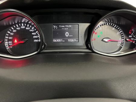 2016-Peugeot-308-16e-THP-GT-5-dr_2