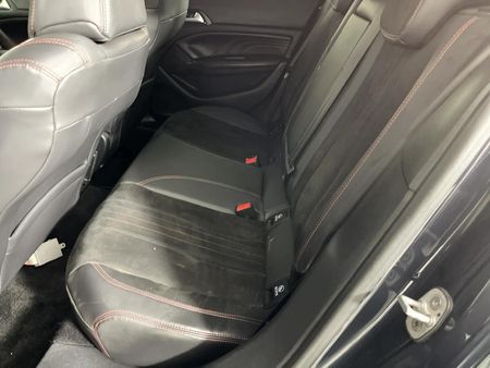 2016-Peugeot-308-16e-THP-GT-5-dr_3