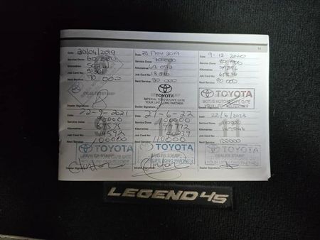 2015-Toyota-Hilux-30-D-4D-Legend-45-4x4-Auto-Double-Cab_16