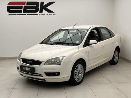 2006-Ford-Focus-20-TDCi-Ghia_2