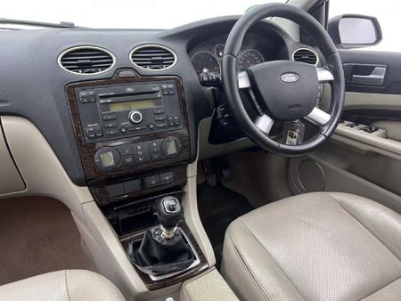 2006-Ford-Focus-20-TDCi-Ghia_7