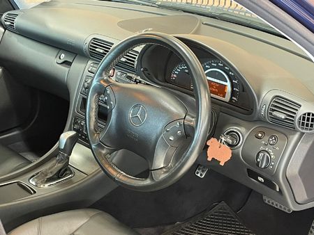 2003-Mercedes-AMG-C-Class-C32-AMG_4