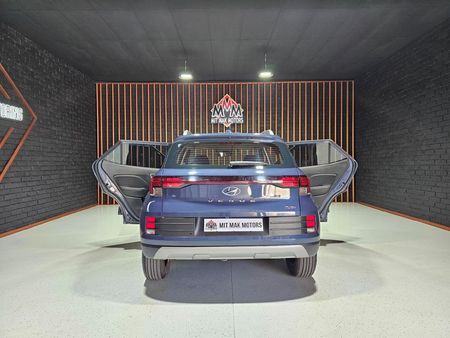 2023-Hyundai-Venue-10-TGDI-Fluid_17
