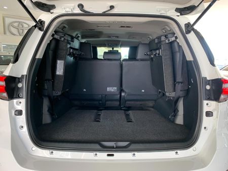 2026-Toyota-Fortuner-24-GD-6-RB-Auto_13