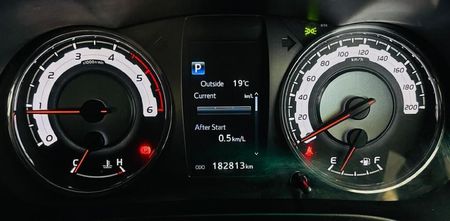 2020-Toyota-Hilux-28-GD-6-Raised-Body-Raider-Auto-Single-Cab_11