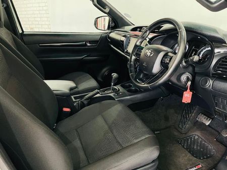 2020-Toyota-Hilux-28-GD-6-Raised-Body-Raider-Auto-Single-Cab_12