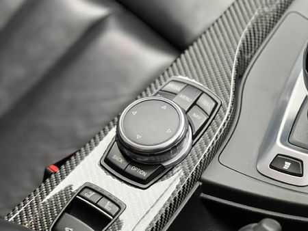 2016-BMW-M4-Convertible-Auto_13