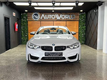 2016-BMW-M4-Convertible-Auto_1