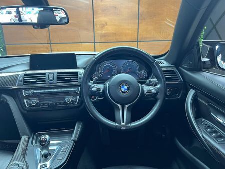 2016-BMW-M4-Convertible-Auto_6