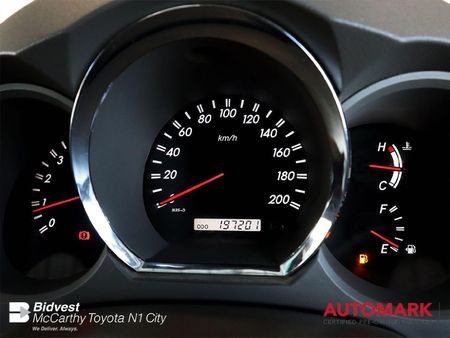2010-Toyota-Fortuner-30-D-4D-Raised-Body-4x4_17