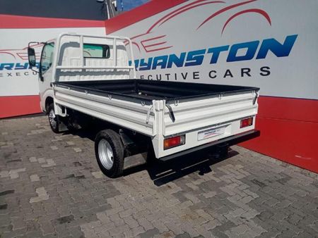 2021-Toyota-Dyna-150_4