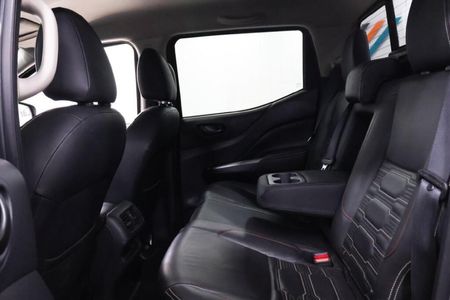 2021-Nissan-Navara-25-DDTi-PRO-4X-4X4-Auto-Double-Cab_10