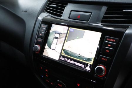 2021-Nissan-Navara-25-DDTi-PRO-4X-4X4-Auto-Double-Cab_7