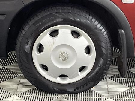 2004-Opel-Corsa-Lite-14i_2