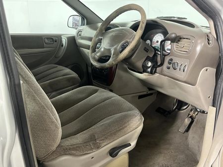 2003-Chrysler-Grand-Voyager-33-SE-Auto_9