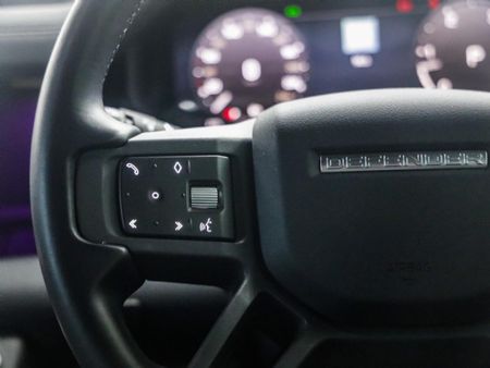 2023-Land-Rover-Defender-90-90-D300-SE-X-Dynamic-221kW_18