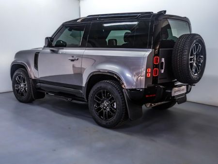 2023-Land-Rover-Defender-90-90-D300-SE-X-Dynamic-221kW_7
