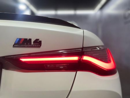 2022-BMW-M4-Coupe-M-DCT-Competition-AWD_14