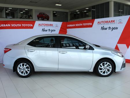 2017-Toyota-Corolla-16-Prestige-Auto_2