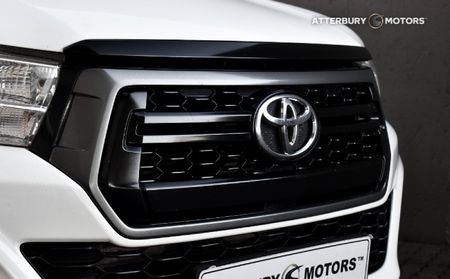 2019-Toyota-Hilux-24-GD-6-Raised-Body-SRX-Single-Cab_15