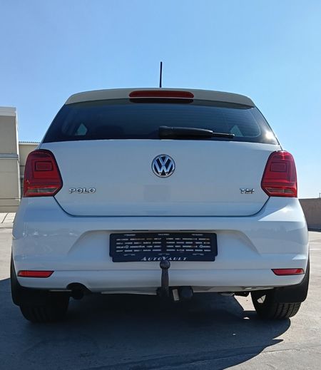 2015-Volkswagen-Polo-12-TSI-Highline-Auto-81kW_12