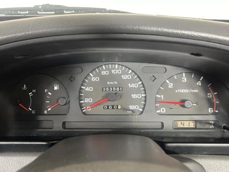 1998-Nissan-Sani-27-TD-4x4_2