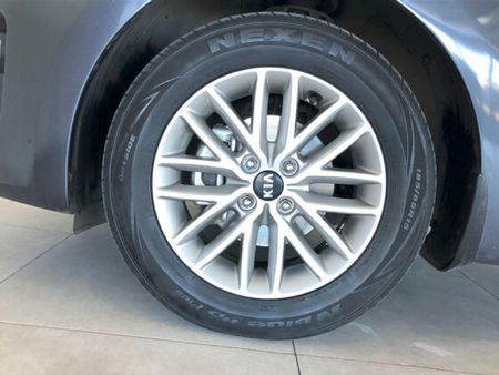 2020-Kia-Rio-14-EX-5-dr-Auto_13